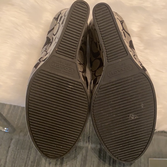 Coach black and white wedges 8.5 - Picture 3 of 5
